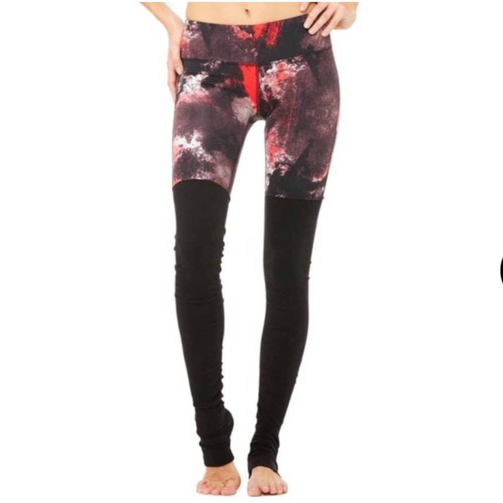 Ruby Red Smoke/Black Alo Goddess Leggings